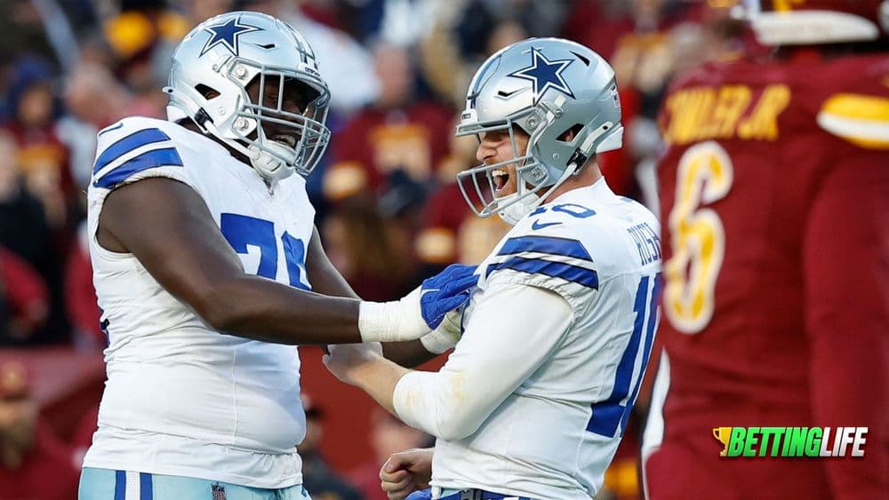 Happy Thanksgiving! Food, Family, Football!