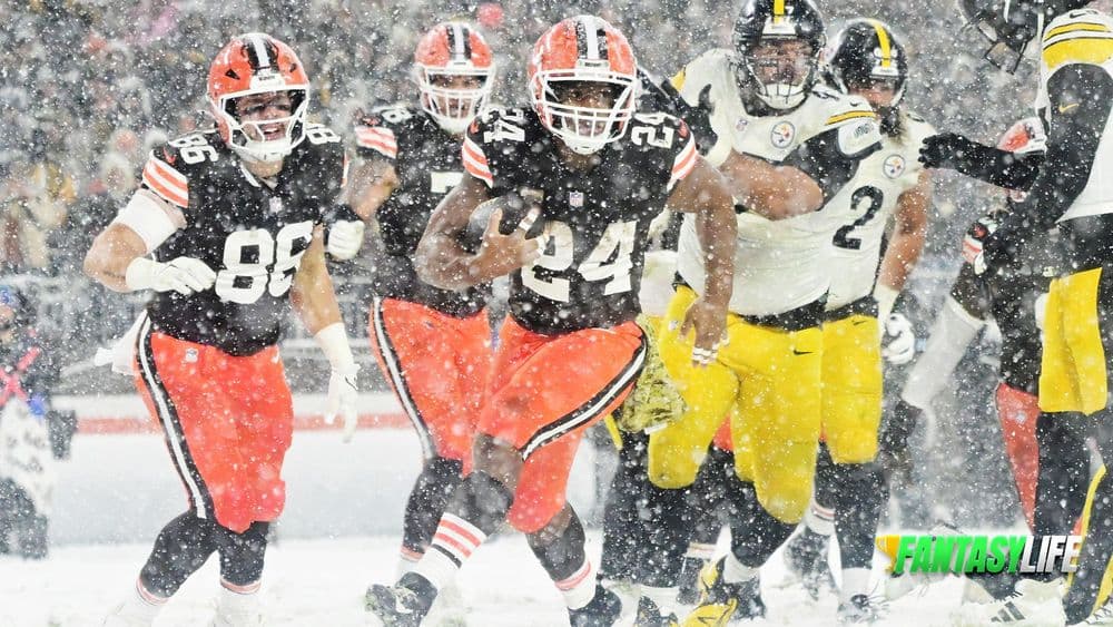 Nick Chubb Snowplows Steelers in Whiteout Win at The Dawg Pound